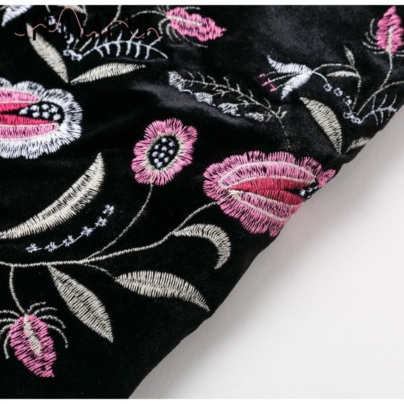 Embroidered Velvet Black Mini Skirt - Picture 5 of 8